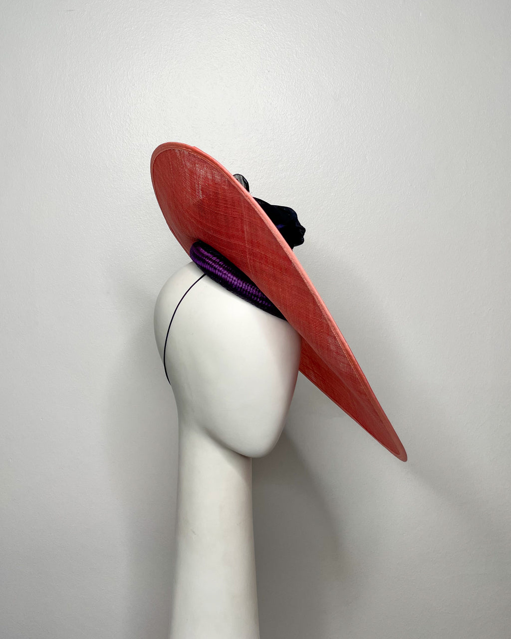 TASTE OF SORBET Peach orange disc with navy blue silk